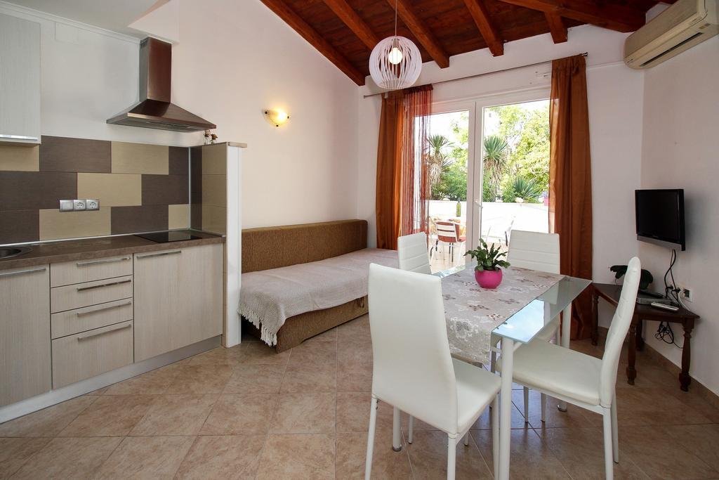Apartment Drazen Сило Экстерьер фото